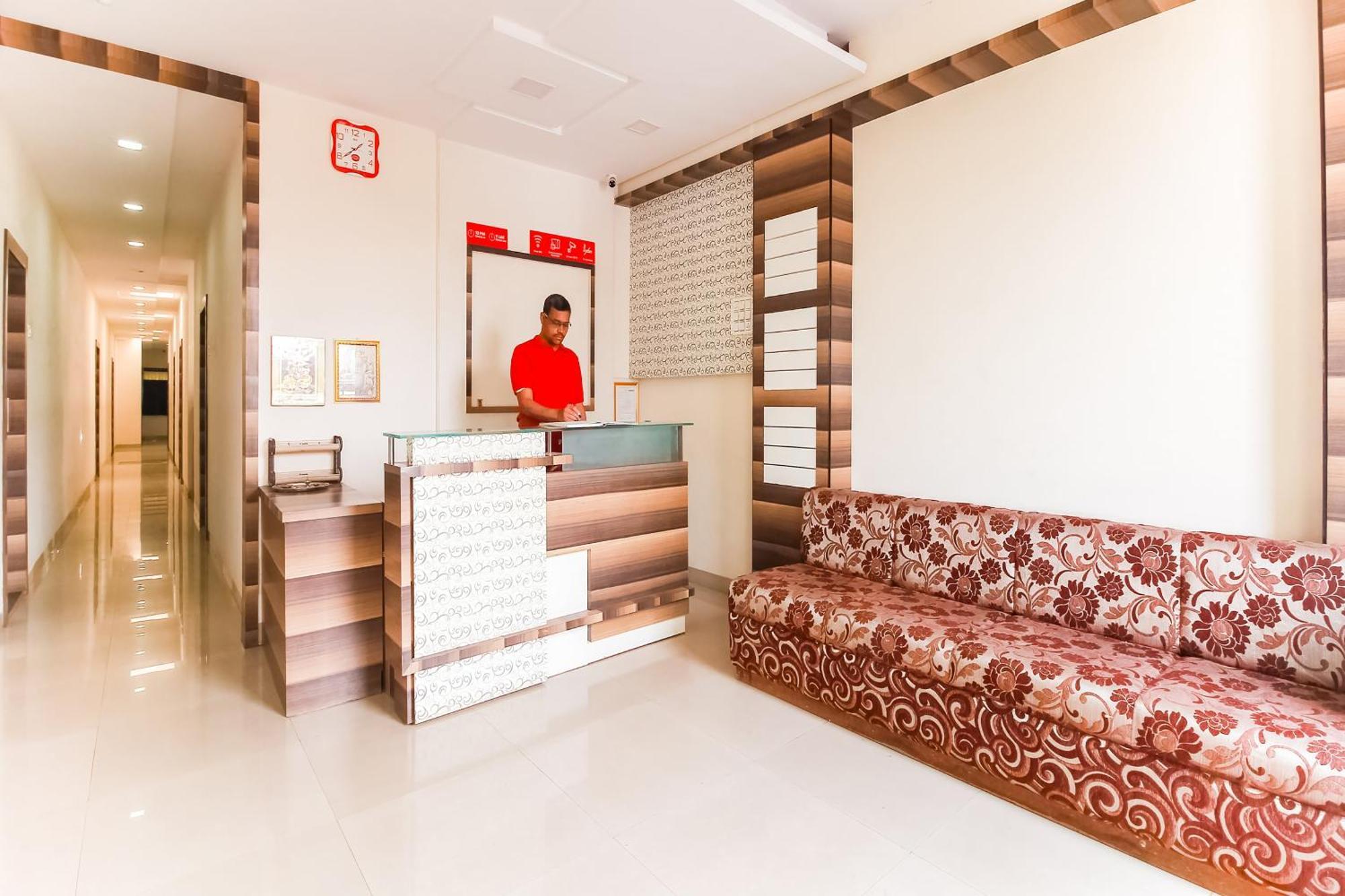 Hotel O Unique Inn Dhule Экстерьер фото